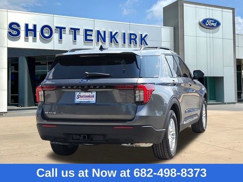 New 2025 Ford Explorer Active image 8