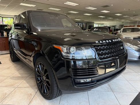 Used 2016 Land Rover Range Rover Supercharged AWD/4WD image 3