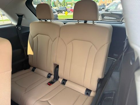 Used 2021 Audi Q7 3.0T Premium Plus w/ Executive Package AWD/4WD image 12