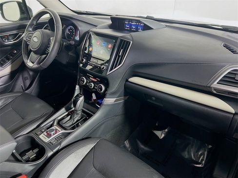 Certified 2023 Subaru Forester Limited image 26