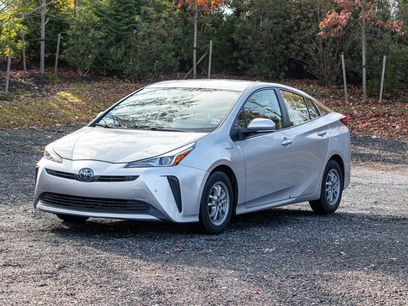 Used 2022 Toyota Prius LE