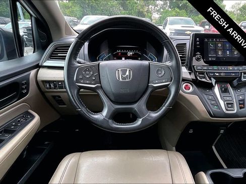 Used 2022 Honda Odyssey EX-L image 11