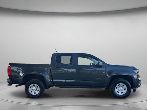 Used 2017 Chevrolet Colorado W/T w/ WT Convenience Package image 2