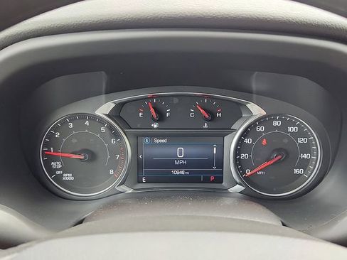 Used 2023 GMC Acadia SLE w/ Driver Convenience Package FWD image 19