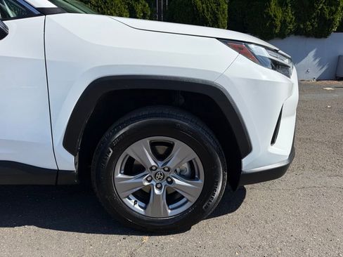 Certified 2025 Toyota RAV4 XLE AWD/4WD image 12