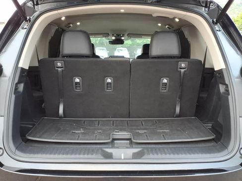 Certified 2024 Honda Pilot EX-L image 6