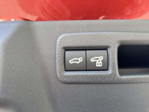 New 2026 Toyota C-HR AWD/4WD image 8