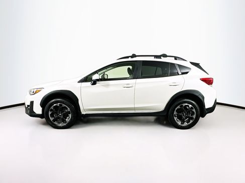 Used 2023 Subaru Crosstrek 2.0i Premium image 4