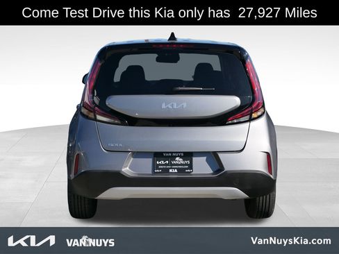 Used 2023 Kia Soul LX image 4