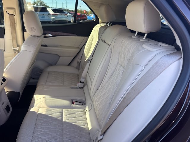 Used 2021 Buick Envision Avenir w/ Technology Package II AWD/4WD image 14