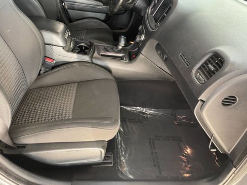 Used 2019 Dodge Charger R/T w/ Driver Confidence Group image 29