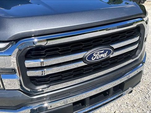 Used 2025 Ford F150 Lariat w/ Equipment Group 502A High AWD/4WD image 29