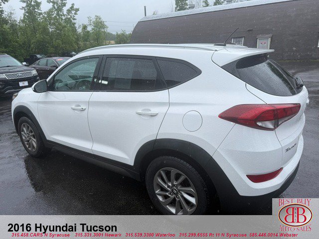 Used 2016 Hyundai Tucson SE w/ Option Group 02 FWD image 5