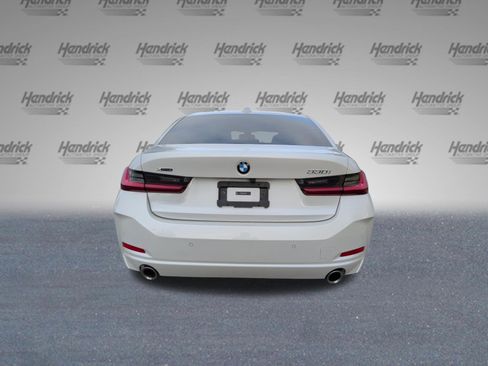 Certified 2025 BMW 330i xDrive Sedan w/ M Sport Package AWD/4WD image 8