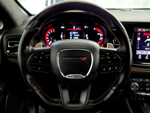 Used 2023 Dodge Durango R/T w/ Hemi Orange Plus Package image 19