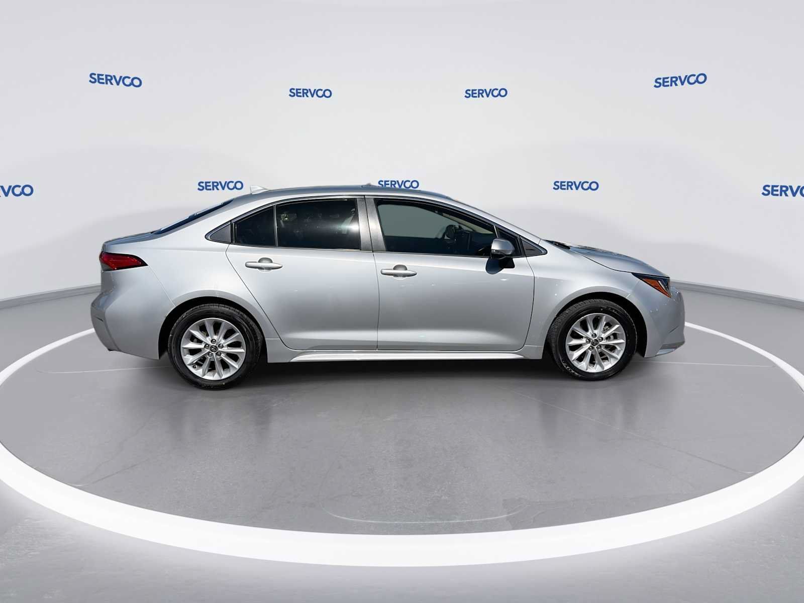 Used 2021 Toyota Corolla XLE FWD image 9