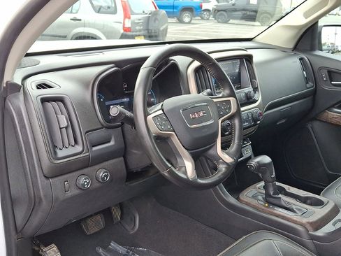 Certified 2021 GMC Canyon Denali image 10