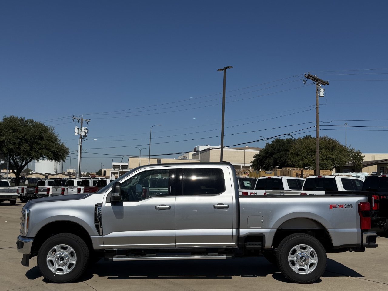 New 2027 Ford F250 XLT w/ XLT Premium Package AWD/4WD image 3