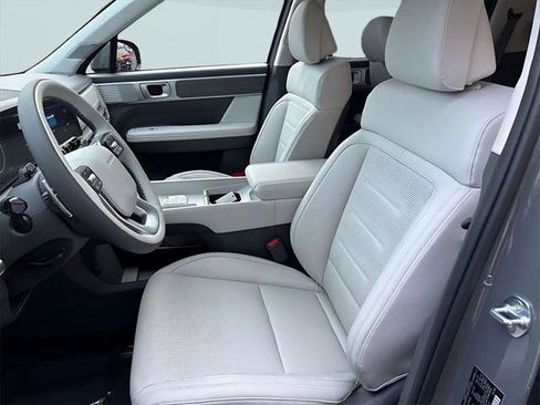 New 2026 Hyundai Santa Fe Calligraphy image 9