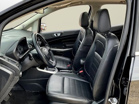 Used 2021 Ford EcoSport Titanium image 16