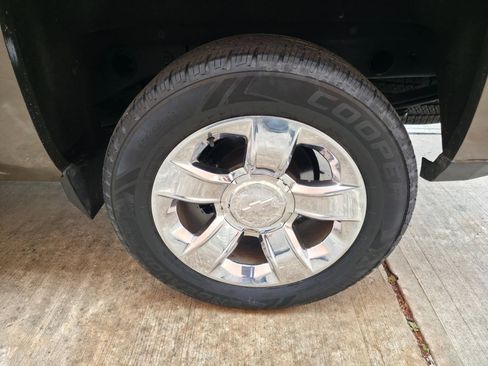 Used 2014 Chevrolet Silverado 1500 LTZ Z71 w/ LTZ Plus Package image 28