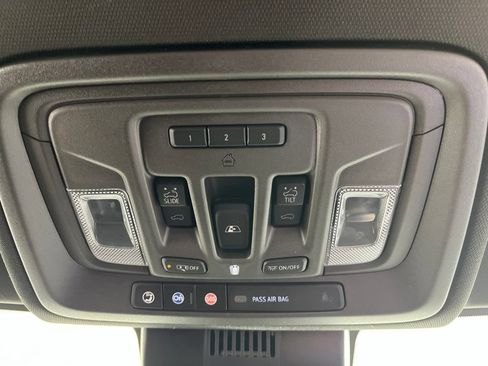 Used 2026 GMC Sierra 1500 Denali w/ Technology Package AWD/4WD image 15