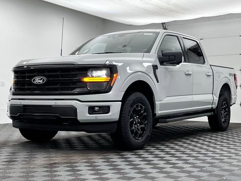 New 2026 Ford F150 XLT w/ Equipment Group 302A MID AWD/4WD image 2