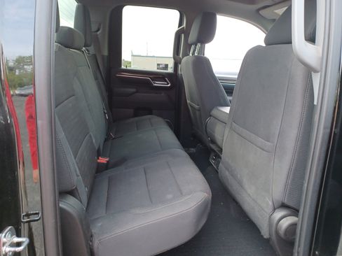 Used 2024 Chevrolet Silverado 2500 LT w/ Convenience Package AWD/4WD image 9
