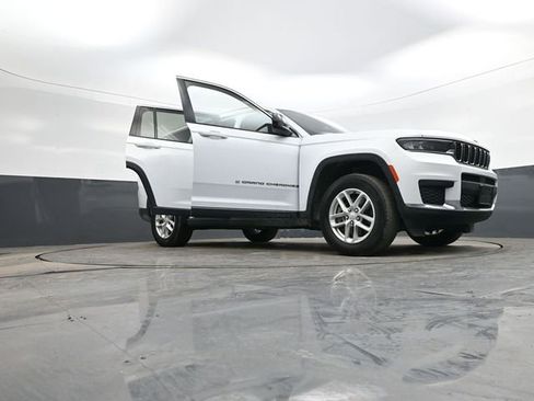 Used 2023 Jeep Grand Cherokee L Laredo w/ Luxury Tech Group I image 43