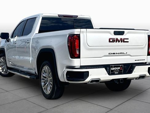 Used 2022 GMC Sierra 1500 Denali RWD image 12