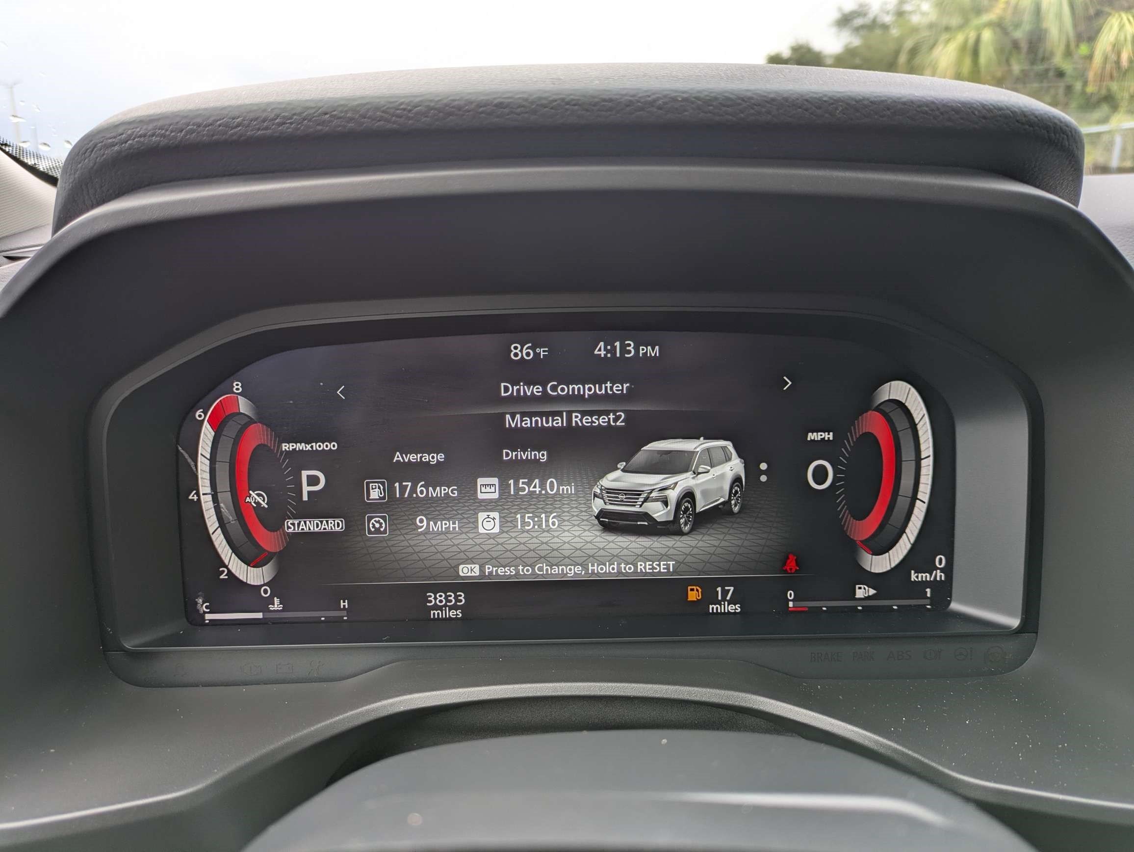 Used 2025 Nissan Rogue Platinum FWD image 27
