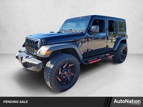 Used 2022 Jeep Wrangler Unlimited Willys image 1