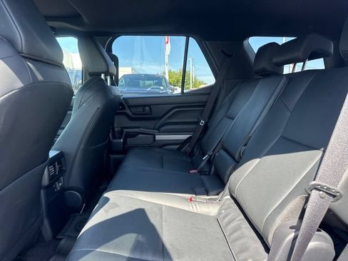 Used 2025 Toyota 4Runner TRD Sport Premium AWD/4WD image 11