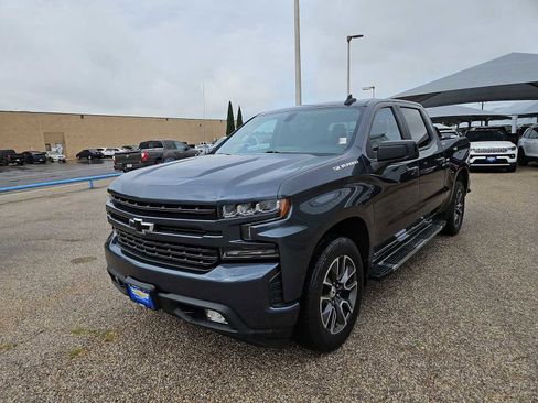 Used 2020 Chevrolet Silverado 1500 RST w/ Texas Edition RWD image 4