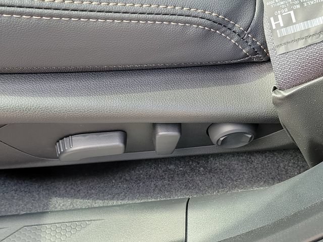 New 2026 Subaru Outback Limited AWD/4WD image 7