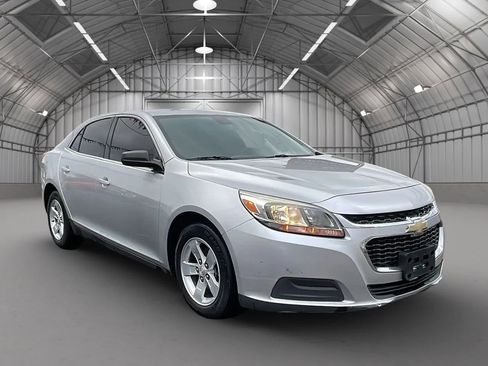 Used 2016 Chevrolet Malibu LS image 7