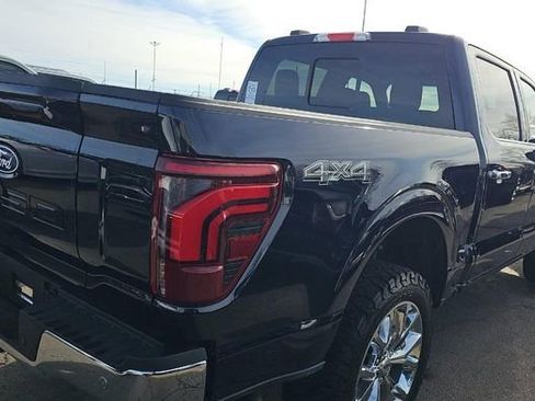 Used 2025 Ford F150 Lariat w/ Equipment Group 502A High image 3