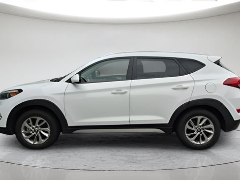 Used 2018 Hyundai Tucson SEL FWD image 5