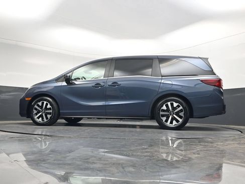 Used 2025 Honda Odyssey EX-L image 44