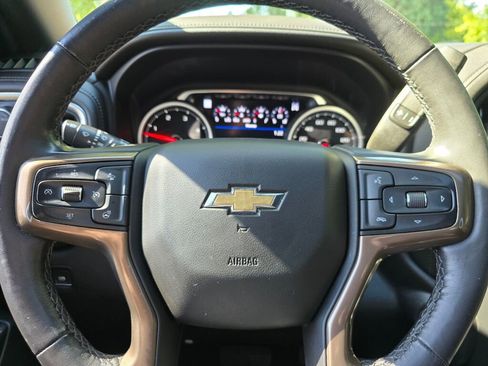 Used 2020 Chevrolet Silverado 3500 High Country w/ Z71 Off-Road Package image 28