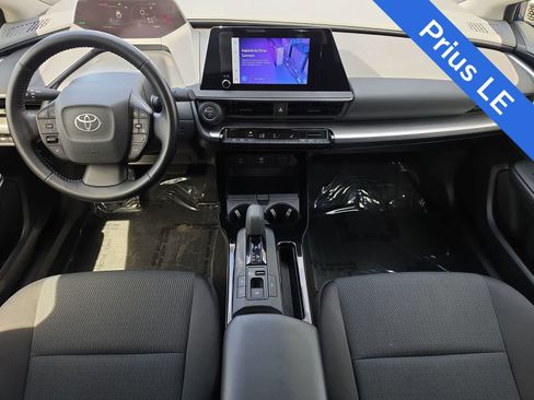 Used 2023 Toyota Prius LE FWD image 14