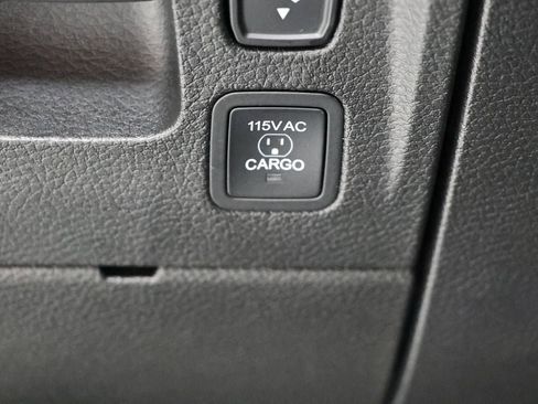 Used 2025 RAM 1500 Laramie w/ Night Edition image 43