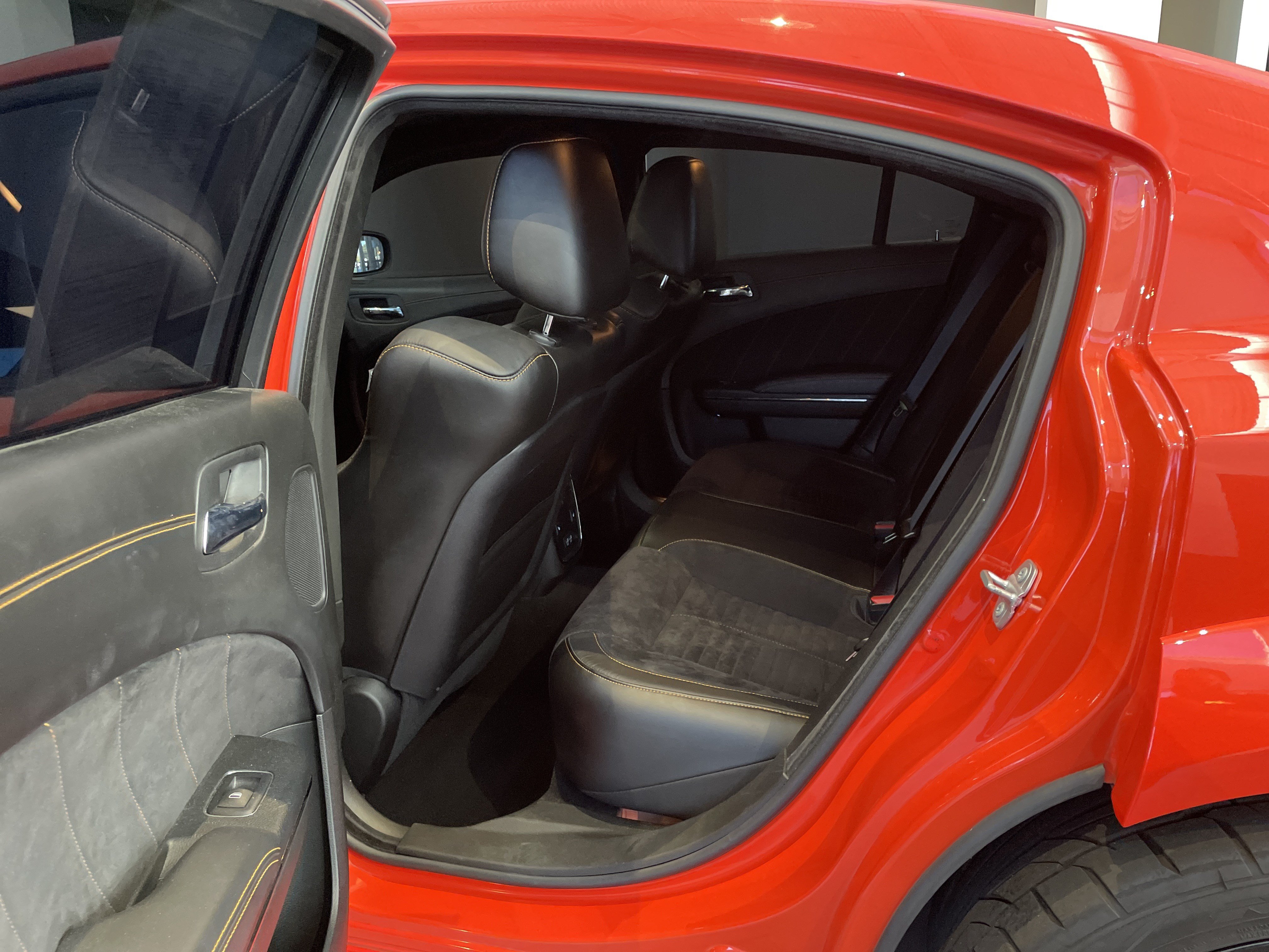 Used 2023 Dodge Charger SRT Hellcat RWD image 41
