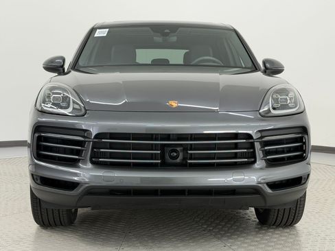 Certified 2023 Porsche Cayenne AWD/4WD image 6