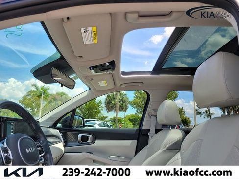 Used 2023 Kia Sorento S w/ Panoramic Sunroof Package FWD image 24