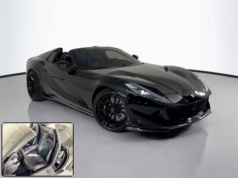Used 2021 Ferrari 812 GTS RWD image 2