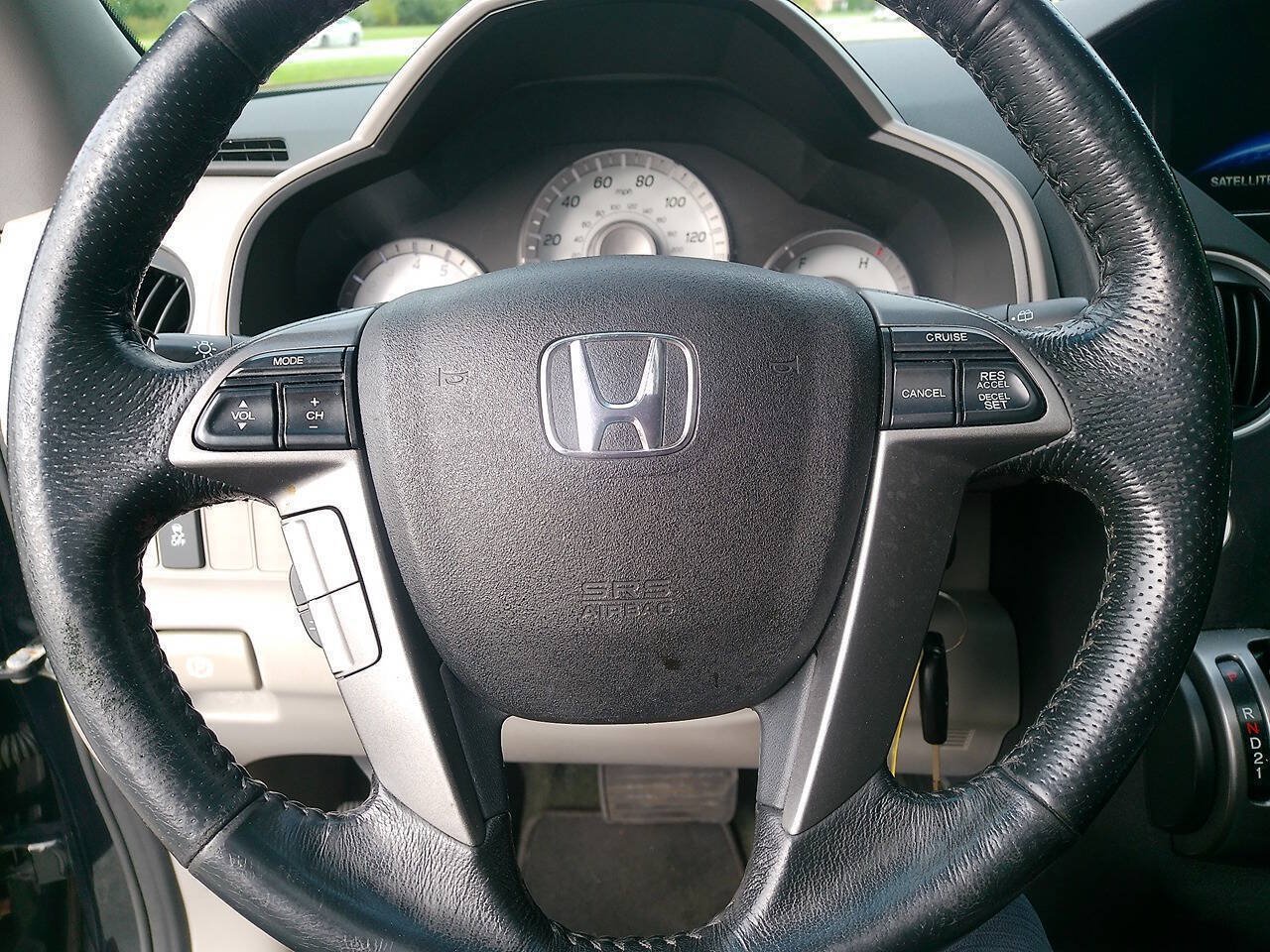 Used 2014 Honda Pilot EX-L image 40