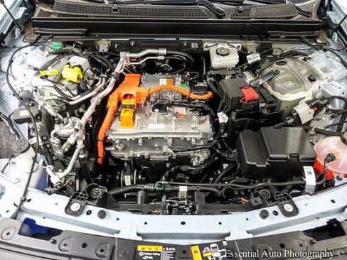 New 2025 Cadillac Lyriq Sport w/ LPO, Floor Liner Package image 21