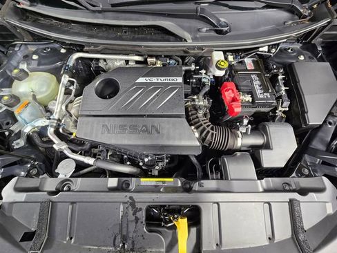 Used 2023 Nissan Rogue SV image 13