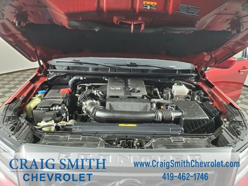 Used 2023 Nissan Frontier PRO-4X w/ Technology Package AWD/4WD image 9